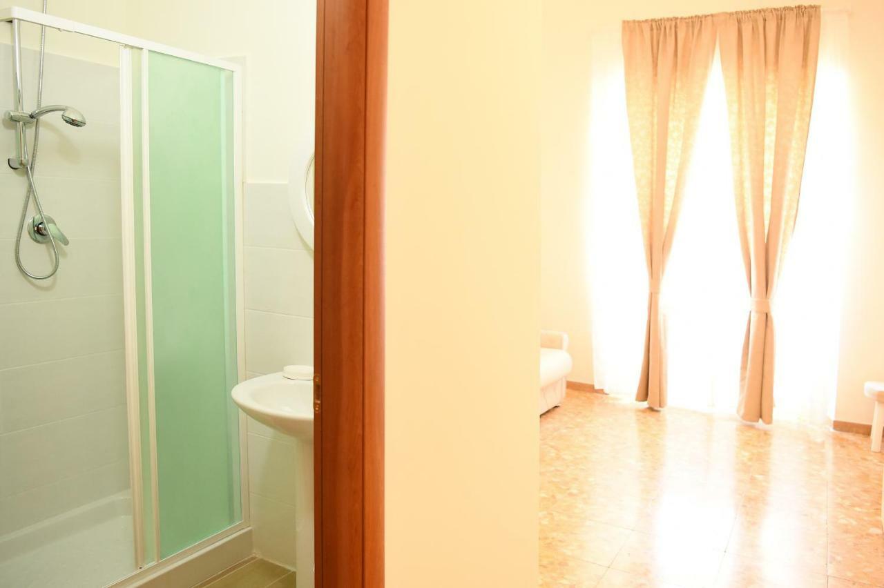 B&B Bonnes Suites Naples Exterior photo